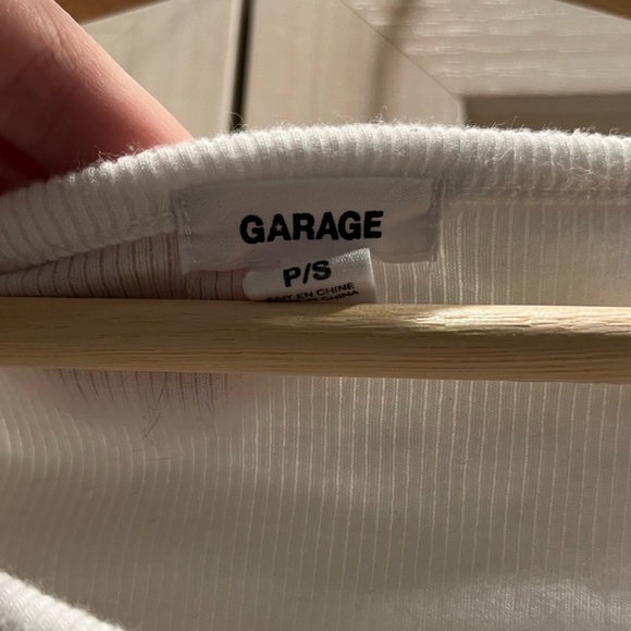 Garage Cropped Contour Long Sleeve - Picture 2 of 3